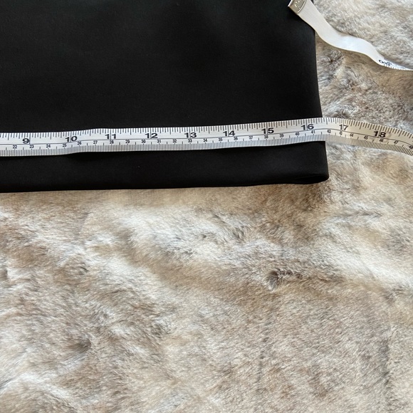 NWT Tommy Hilfiger black ruffle sleeved dress - Picture 9 of 14